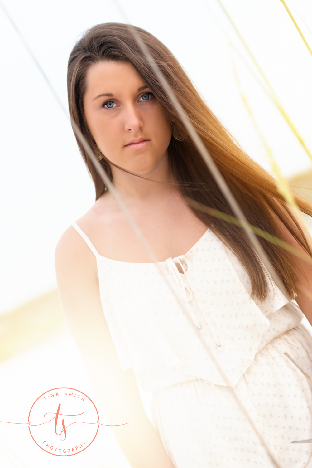 senior portraits on the beach in destin