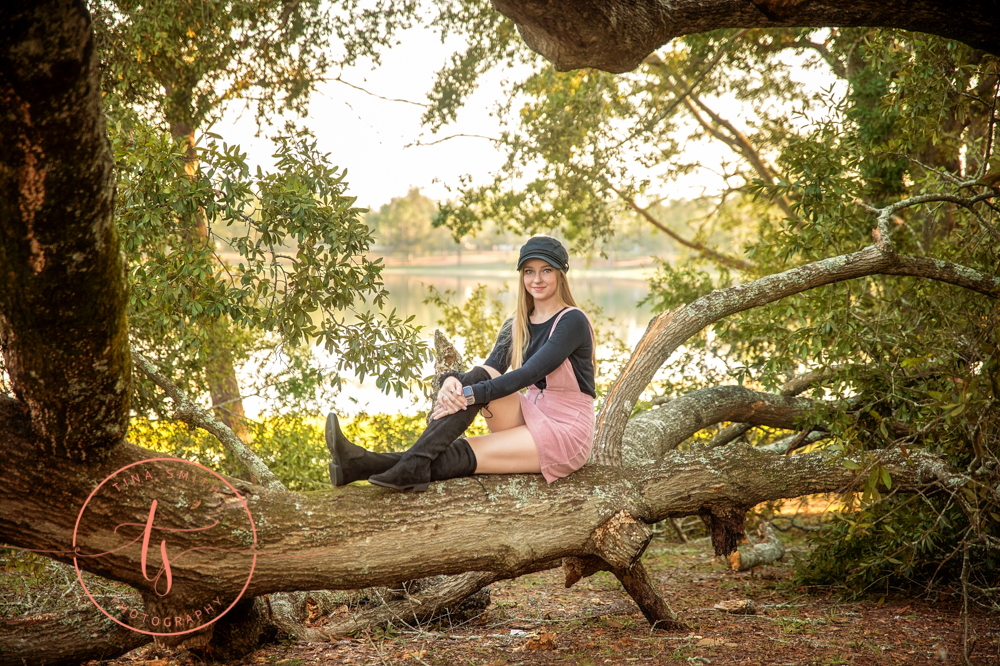 defuniak springs senior portrait photographer s